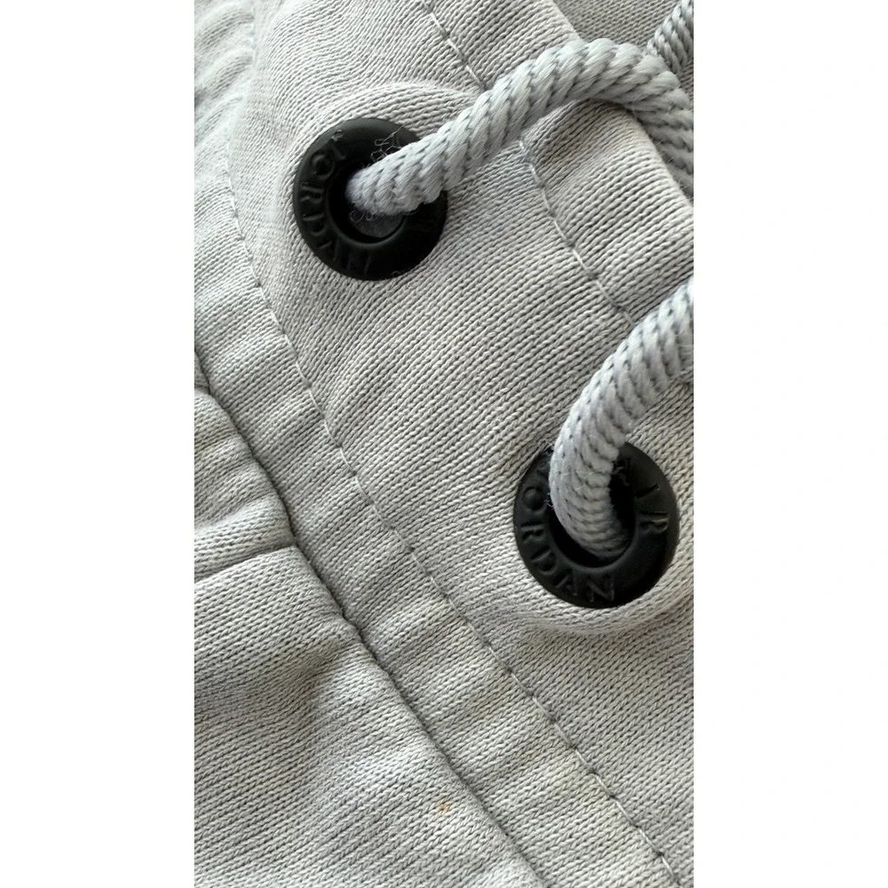 Air Jordan Mens XXL Grey Acid Wash Fleece Shorts Wings Logo Streetwear Vtg Rare